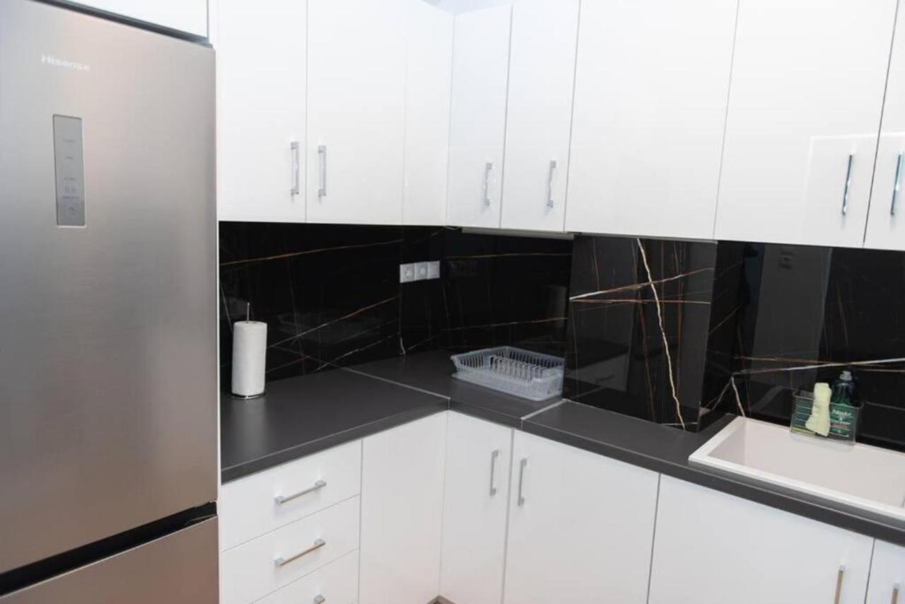 Renovated Spacious Flat 7Min To Subway Station- Athene Buitenkant foto